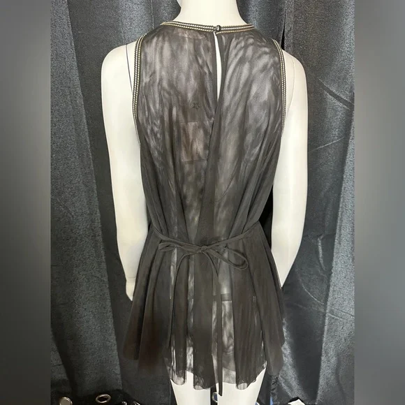 Sass & Bide sleeveless top - Size 6 - Picture 3 of 6